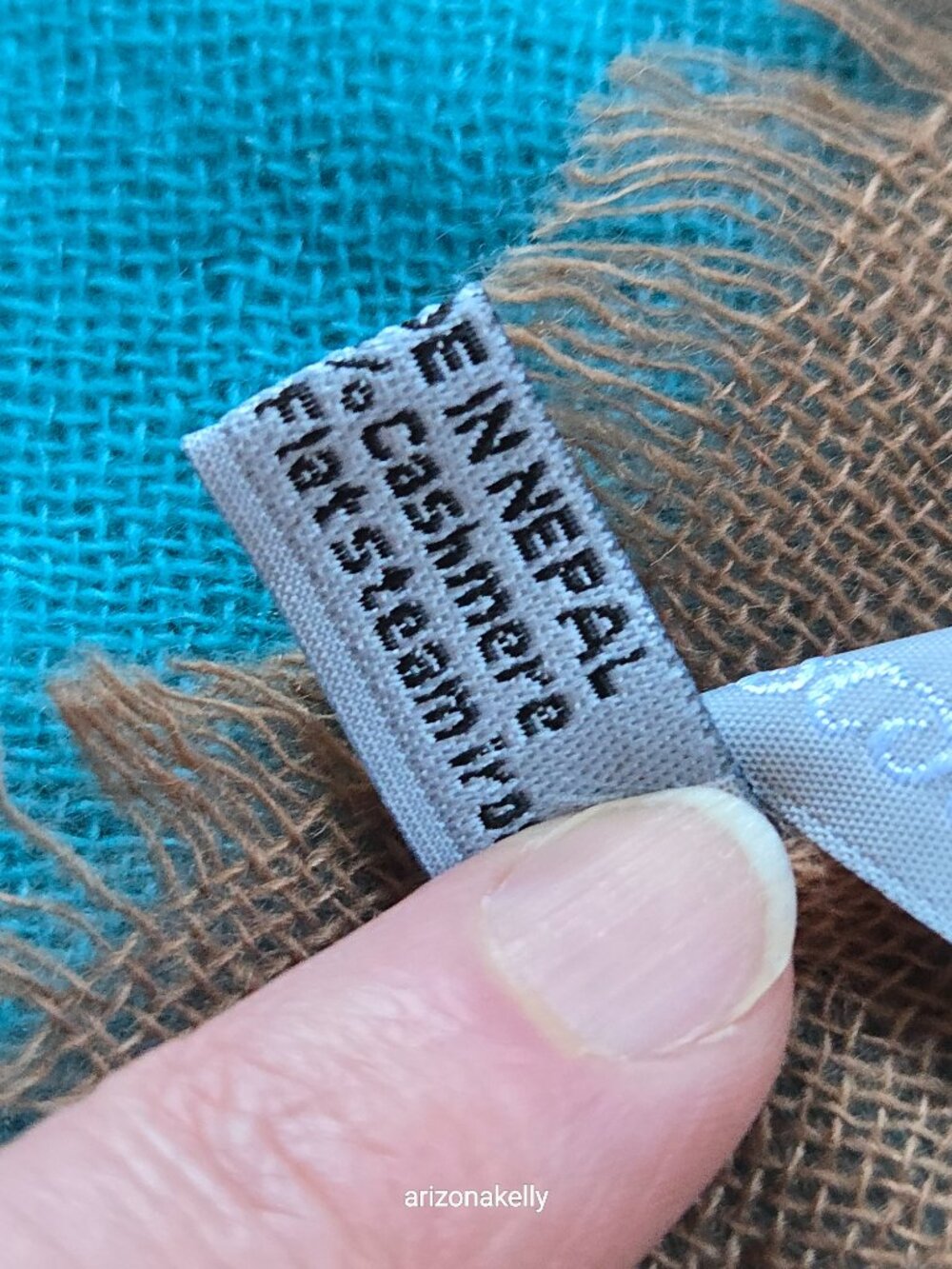 NWOT Cocowai Cashmere Woven Scarf Lightweight Blue - Picture 5 of 10